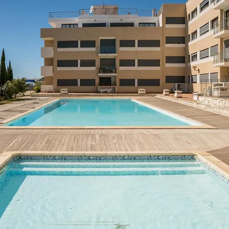 Two Bedroom Stylish Apartment. * Tavira