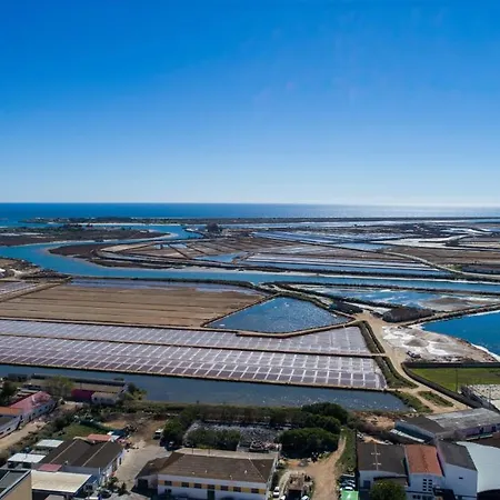 Two Bedroom Stylish Apartment. Apartment Tavira