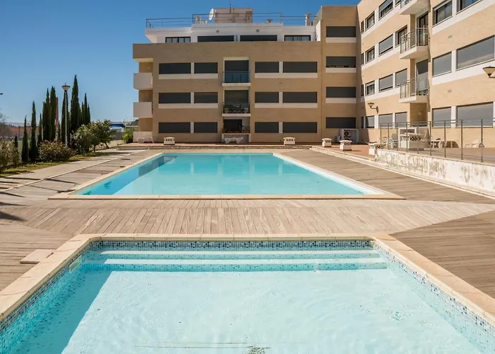 Two Bedroom Stylish Apartment. * Tavira