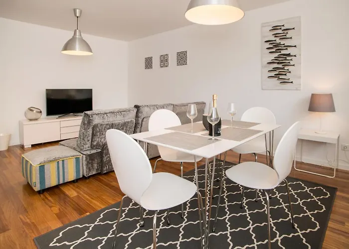 Two Bedroom Stylish Apartment. Tavira